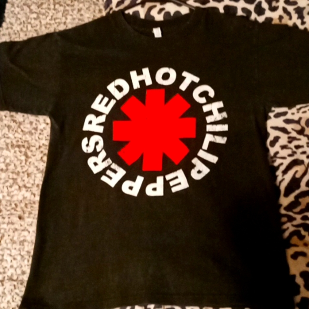 Red Hot Chili Peppers T Shirt size small
